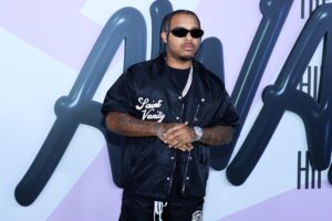 Bow-Wow-2-2363x1575.jpg