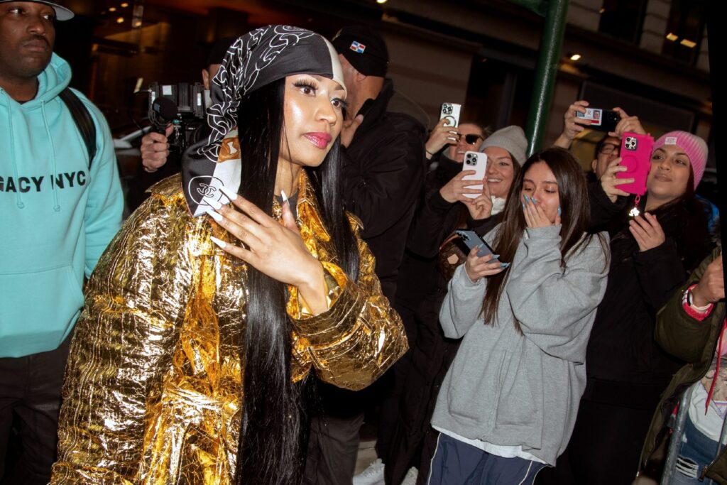 Nicki-Minaj-Papa-Bear-Rice-Krisp-2363x1575.jpg