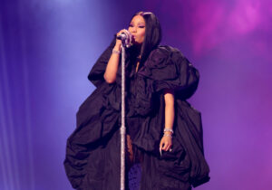 Nicki-Minaj-World-Tour-scaled.jpg