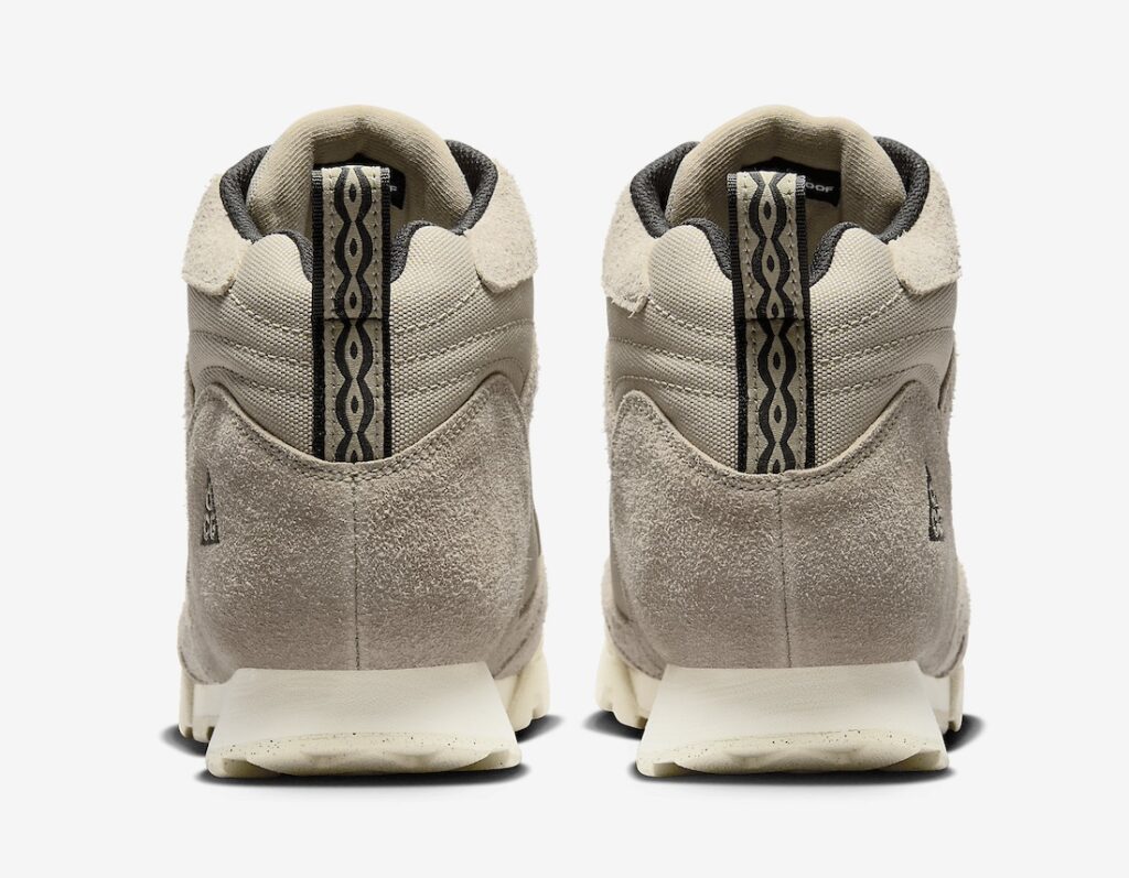 Nike-ACG-Torre-Mid-WP-Khaki-5.jpg