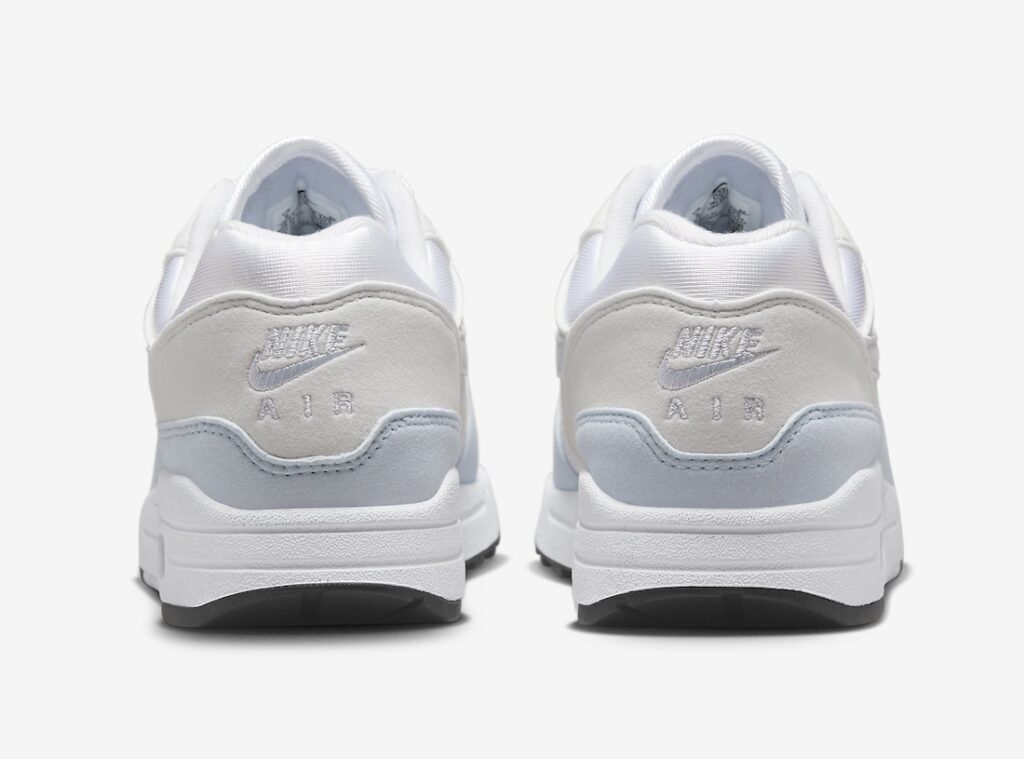 Nike-Air-Max-1-White-Football-Grey-5.jpg