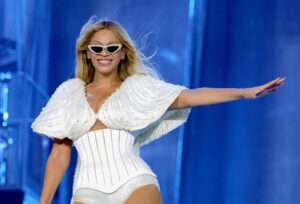 Renaissance-A-Film-By-Beyonce-scaled.jpg