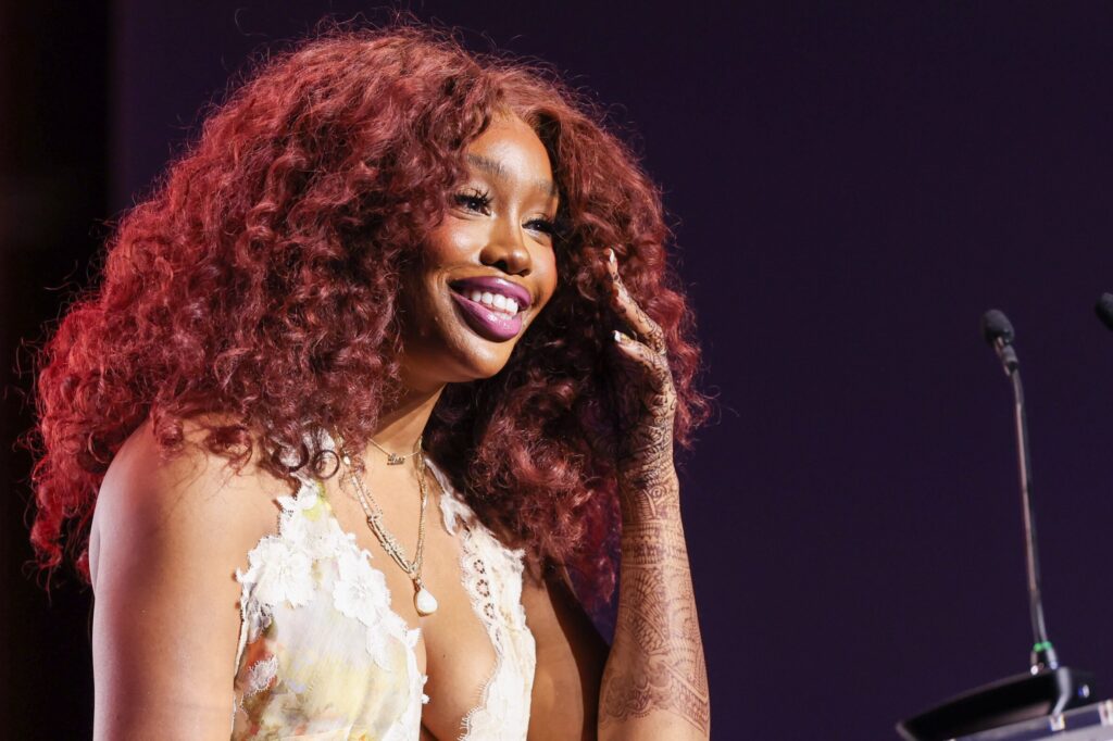 SZA-10-2365x1575.jpg