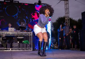SZA-Snooze-Hot-100-2275x1575.jpg