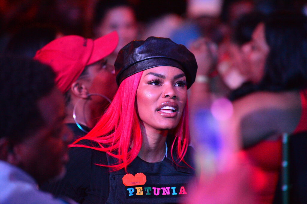 TeyanaTaylorConcertFight-scaled.jpg