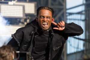 playboi-cart-camila-cabello-2366x1575.jpg