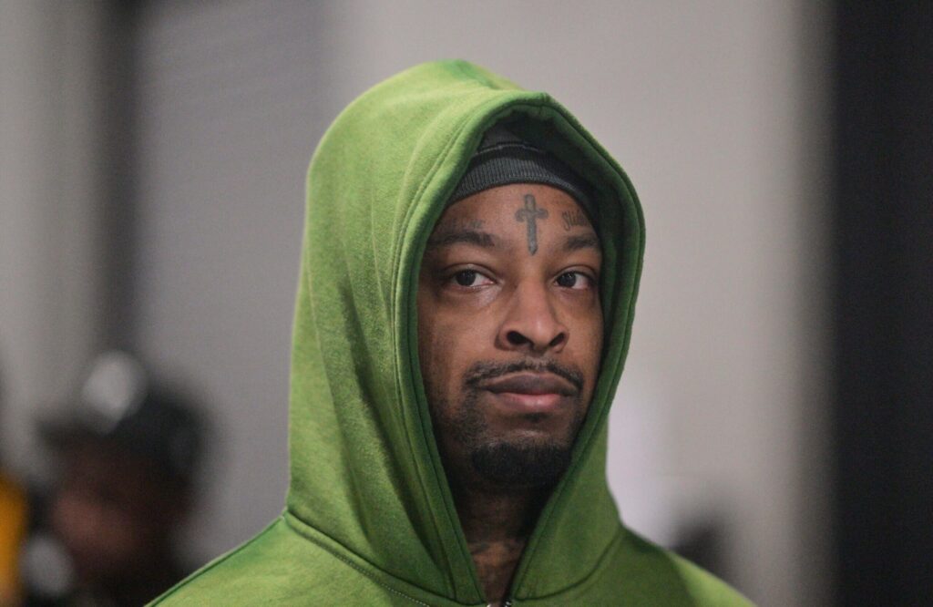 21-Savage-Movie-American-Dream-Story-Hip-Hop-News-scaled-e1704745732808-2423x1575.jpg