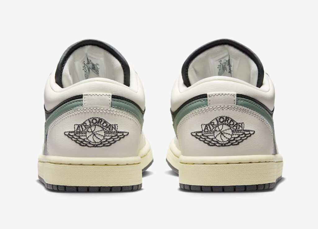 Air-Jordan-1-Low-Anthracite-Jade-Smoke3.jpeg