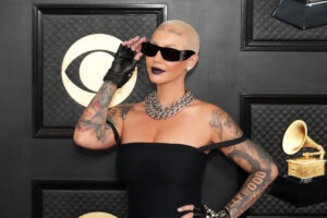 Amber-Rose-attends-the-65th-GRAMMY-Awards.jpg