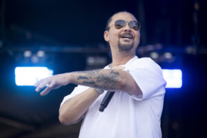Bizzy-Bone-1-2361x1575.jpeg