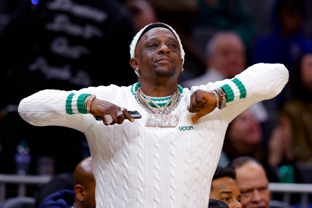 Boosie-Son-Club-Night-Puking-Troll-Hip-Hop-News-2363x1575.jpg