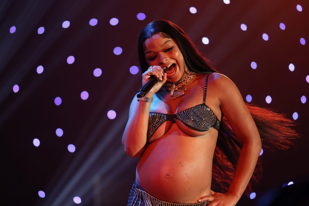 Chrisean-Rock-Snapchat-Million-Dollars-Week-Claim-Hip-Hop-News-2361x1575.jpg
