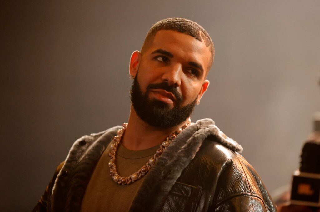 Drake-13-2374x1575.jpg