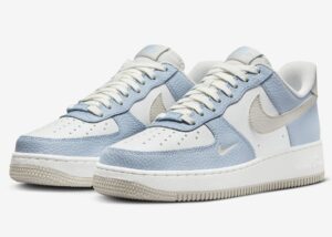 Nike-Air-Force-1-Low-Light-Armory-Blue-Light-Bone-3.jpg