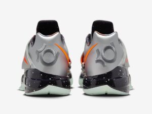 Nike-KD-4-Galaxy-2024-FD2635-001-5.jpg