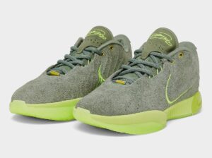 Nike-LeBron-21-Algae-Release-Date-1.jpg