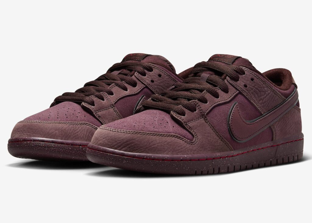 Nike-SB-Dunk-Low-City-of-Love-Burgundy-Crush-FN0619-600-4.jpg