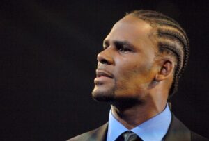 R-Kelly-Lawsuit-Surviving-Screening-Threat-Response-Hip-Hop-News-2332x1575.jpg