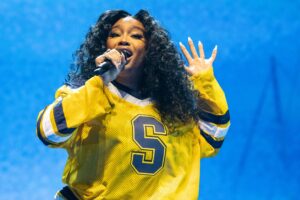 SZA-14-2363x1575.jpg