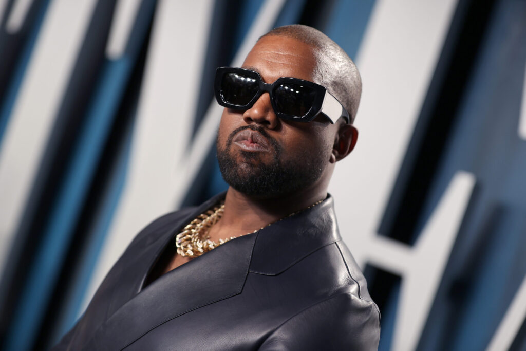 kanye-west-4batz-2-2363x1575.jpg