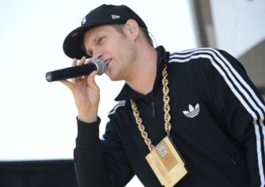 mc-lars-2233x1575.jpeg