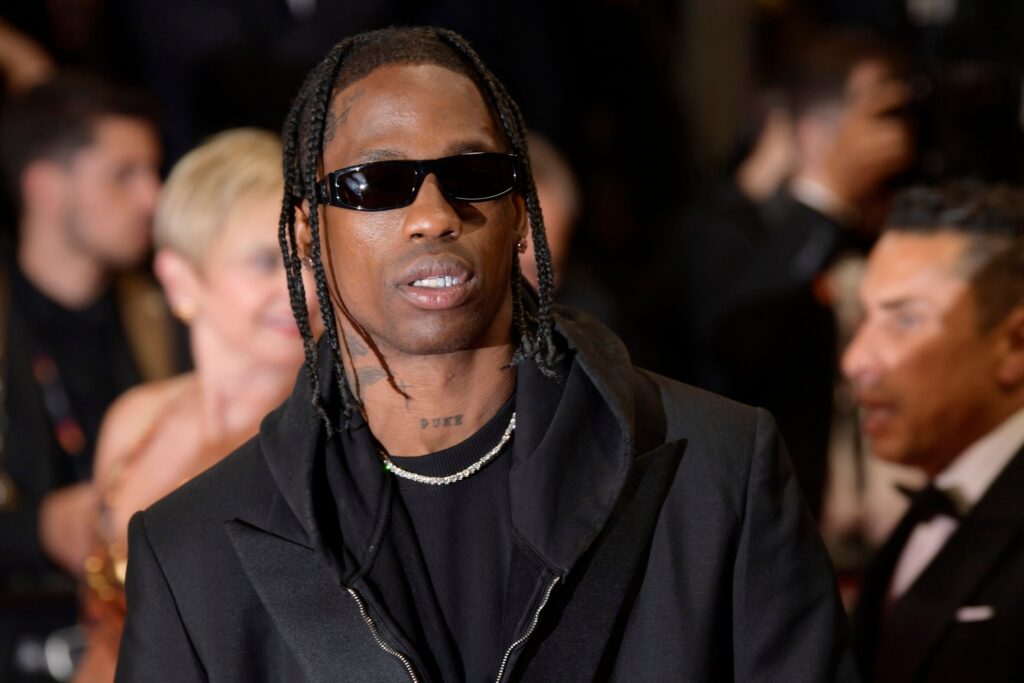 travis-scott-nike-2363x1575.jpg