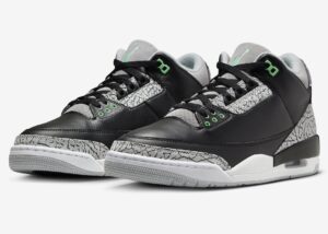 Air-Jordan-3-Green-Glow-CT8532-031-4.jpg