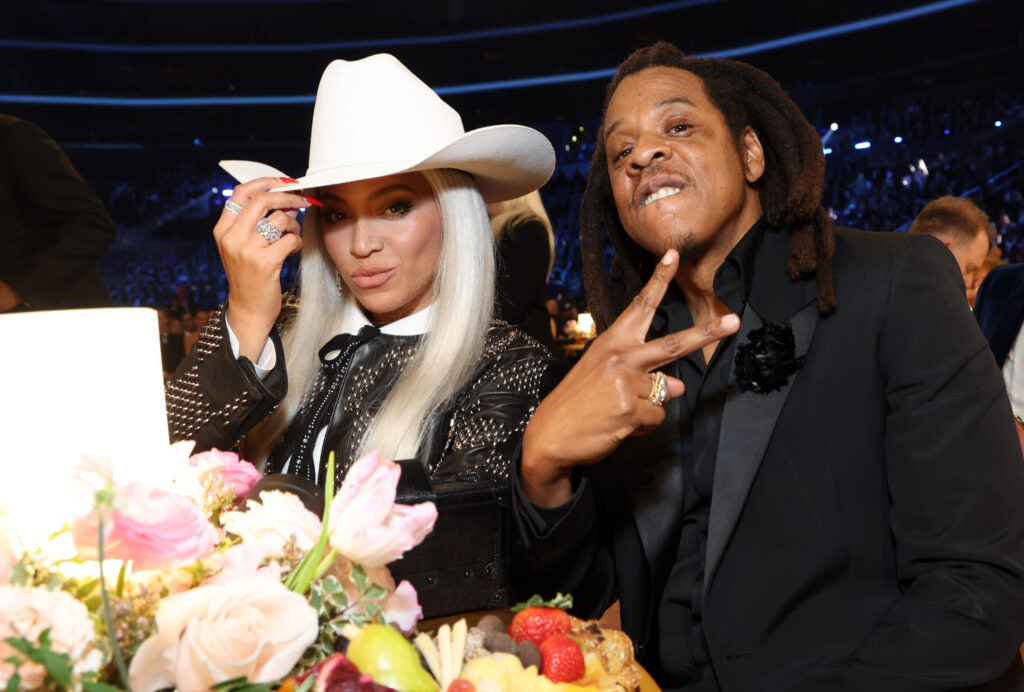 Beyonce-Apple-Music-Country-Chart-2331x1575.jpg