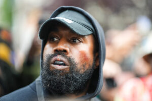 Kanye-West-Instagram-Video-Lawsuit-Dropped-2363x1575.jpg