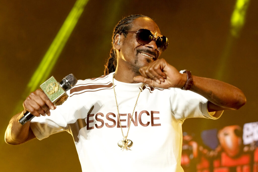 Snoop-Dogg-Donald-Trump-Pardon-2361x1575.jpg