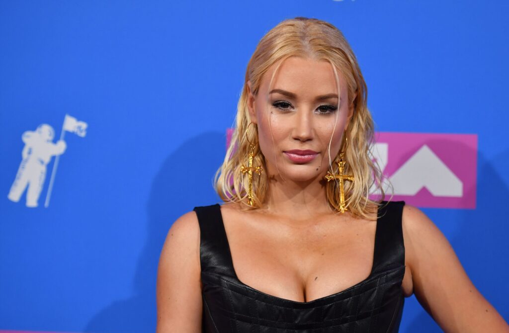 iggy-azalea-playboi-carti-2407x1575.jpg