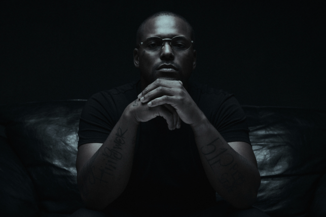 schoolboy-q-blue-lips-album-promo.png