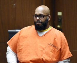 suge-knight-2pac-shower-photo-1938x1575.jpg