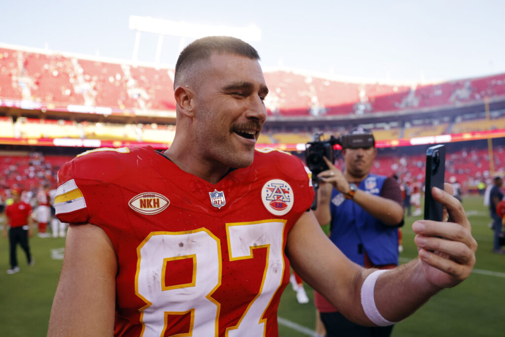 travis-kelce-haircut-controversy-2362x1575.jpg