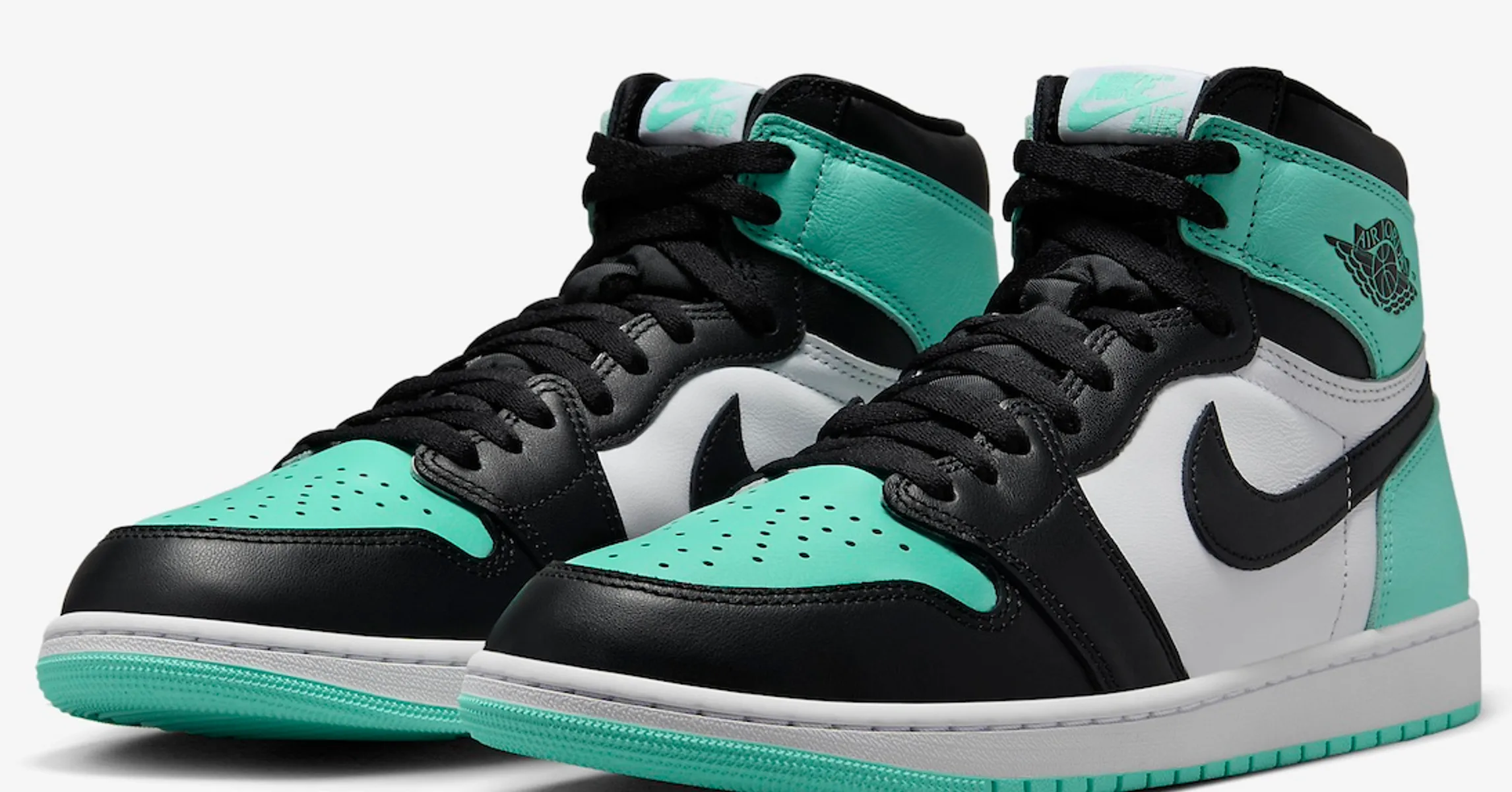 Air-Jordan-1-High-OG-Green-Glow-DZ5485-130-4-1.jpg