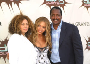 Beyonce-Hair-Care-Cecred-Backlash-Matthew-Knowles-Response-Pop-Culture-News-2209x1575.jpg