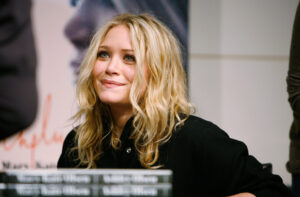 Mary-kate-olsen-3-2403x1575.jpeg