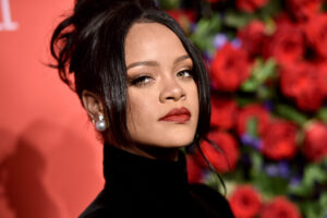 Rihanna-2367x1575.jpg