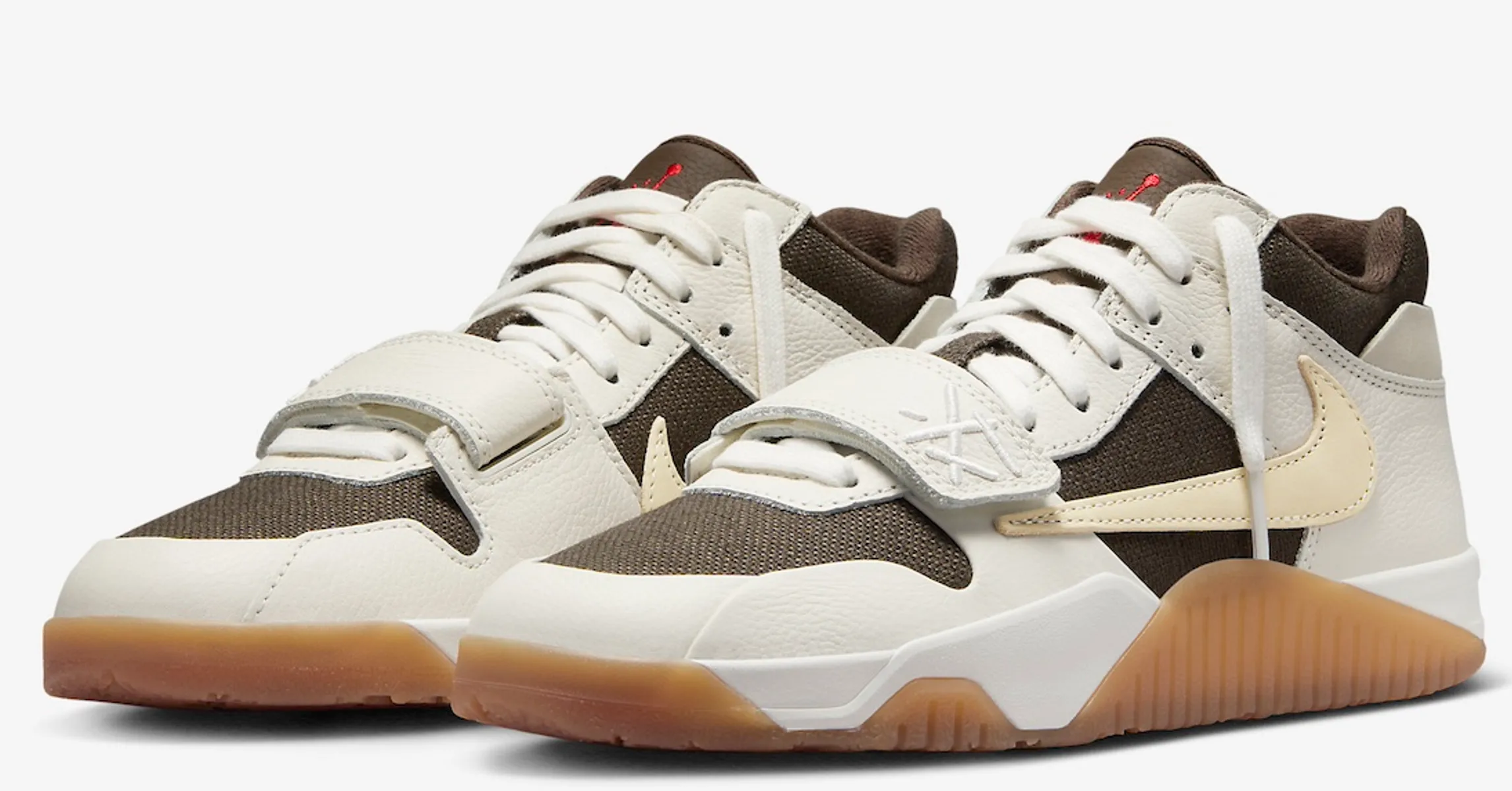 Travis-Scott-Jordan-Jumpman-Jack-Sail-FZ8117-100-4.jpg