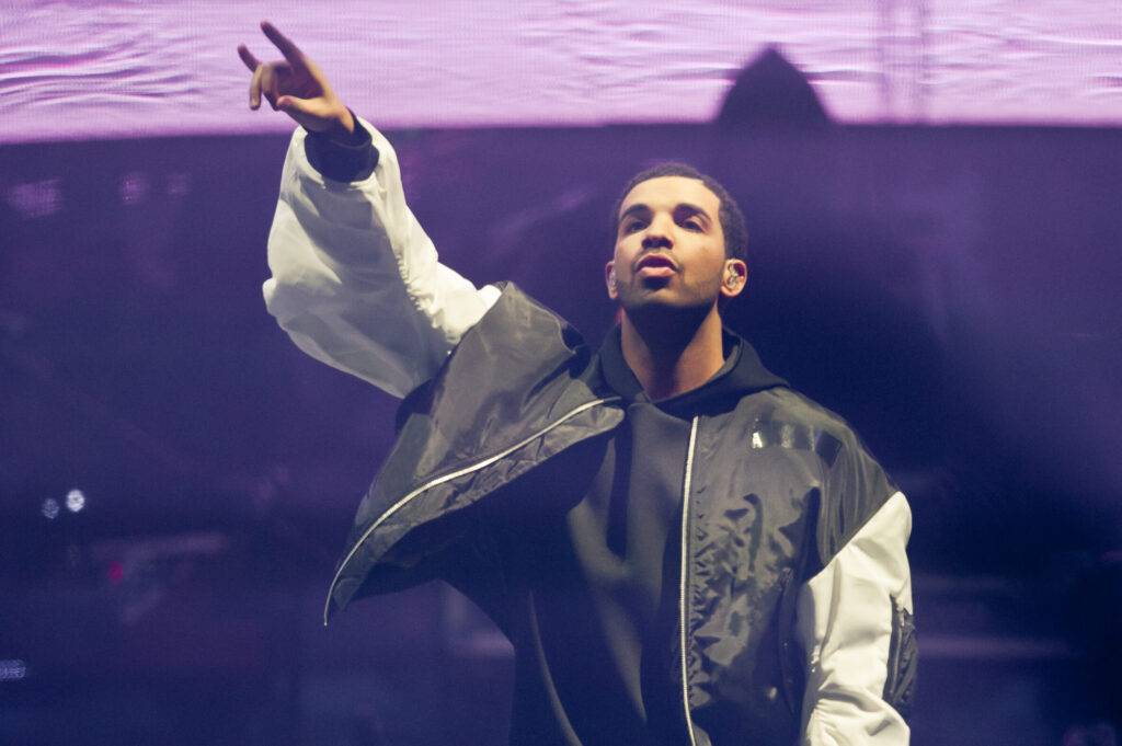 drake-needles-collaboration-2367x1575.jpg