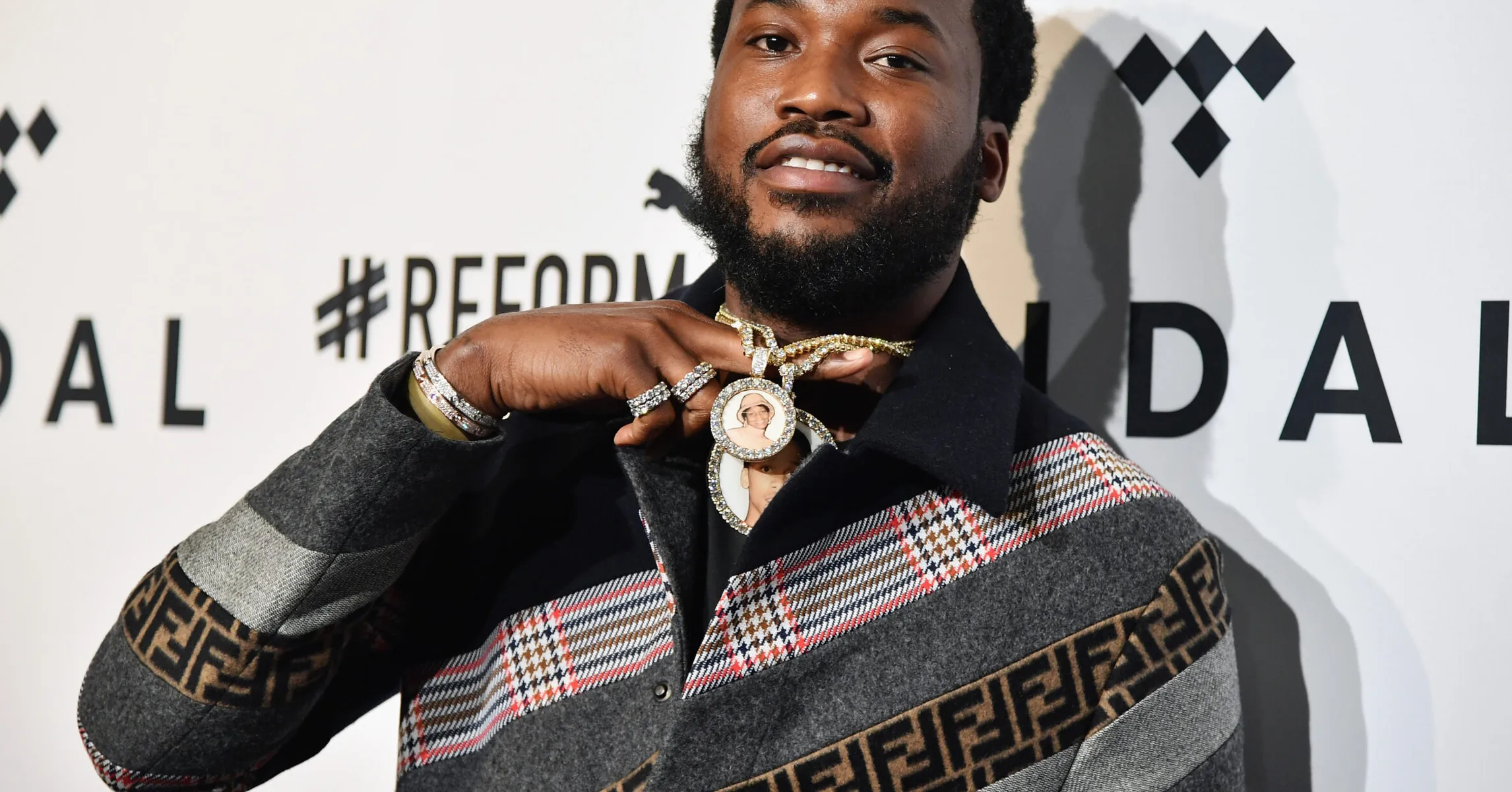 meek-mill-memes-diddy-raid-home-2363x1575.jpg