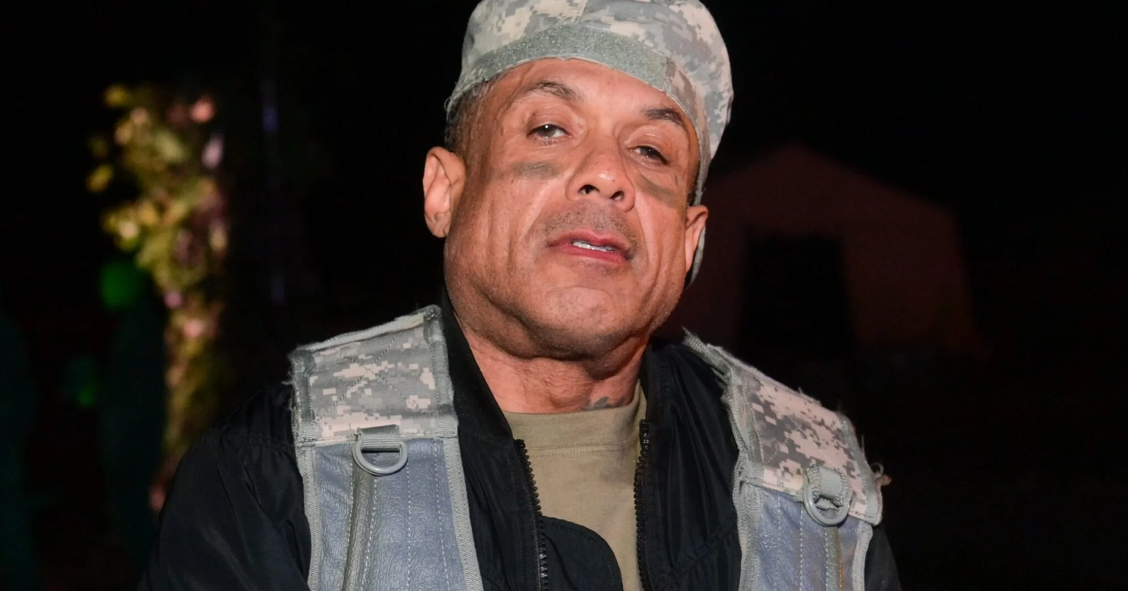 Benzino-2038x1575.jpg