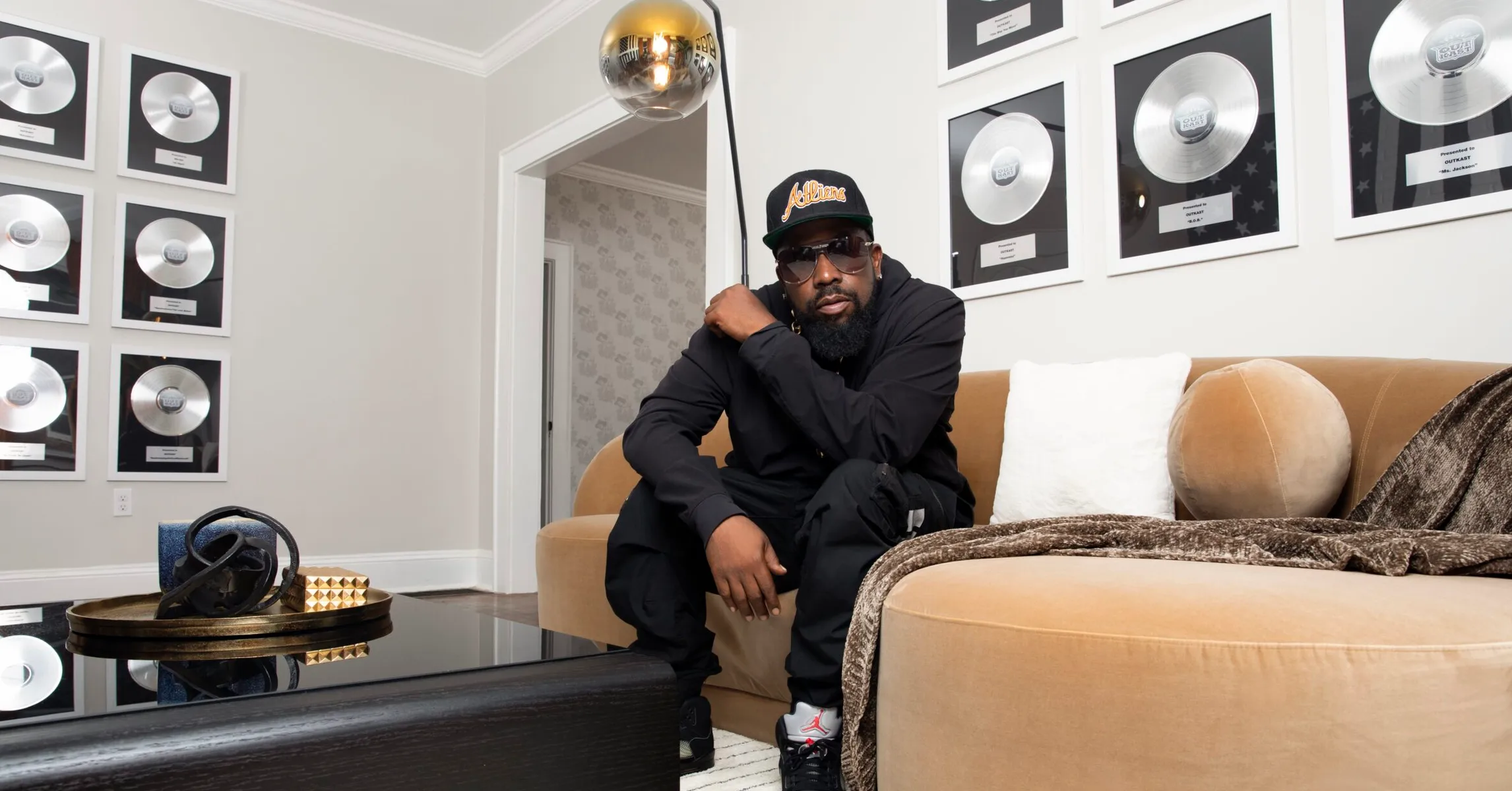 Cam-kirk-X-Big-Boi-X-Airbnb0143-2-2363x1575.jpg