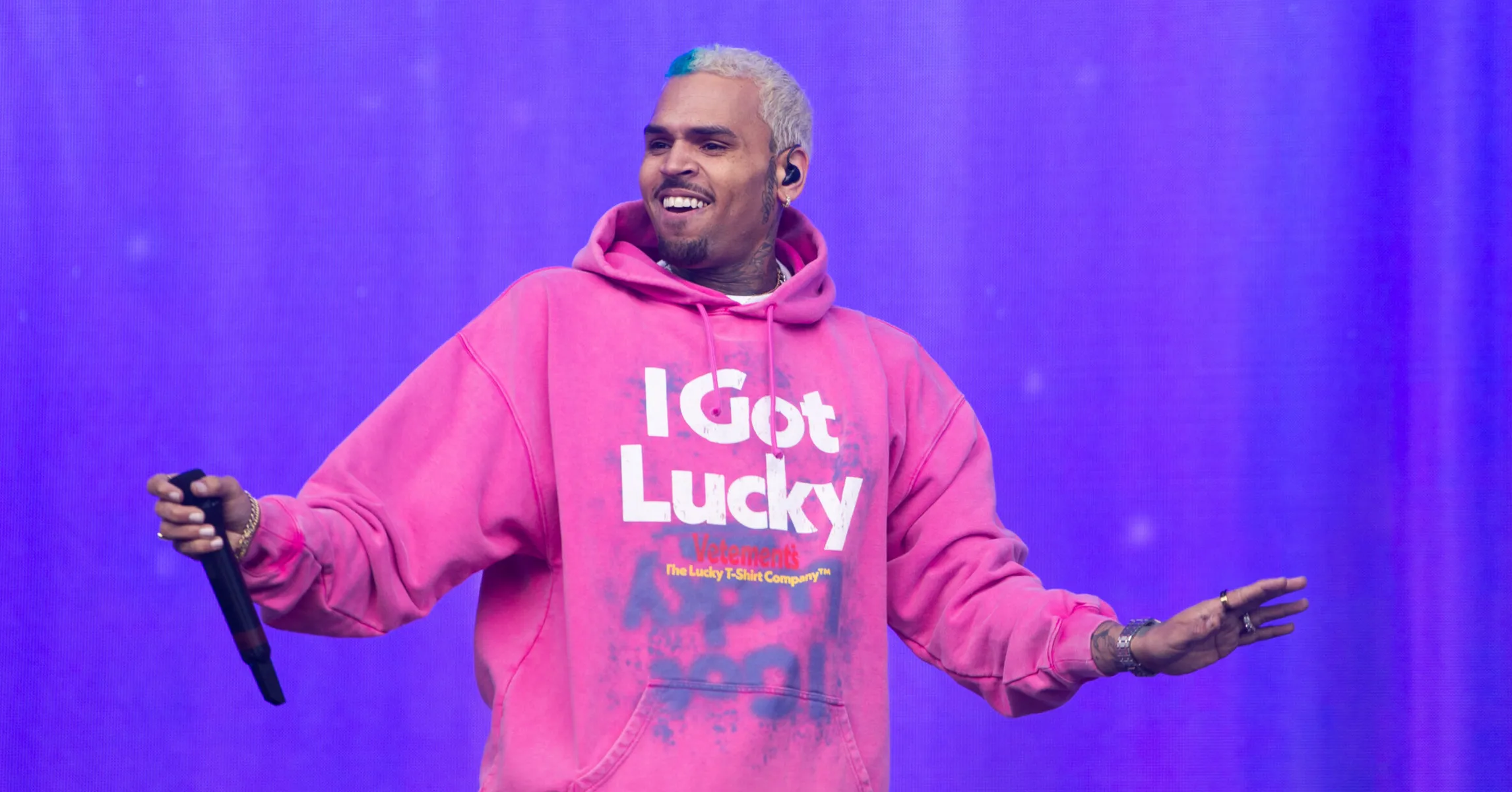 Chris-Brown-8-2366x1575.jpg