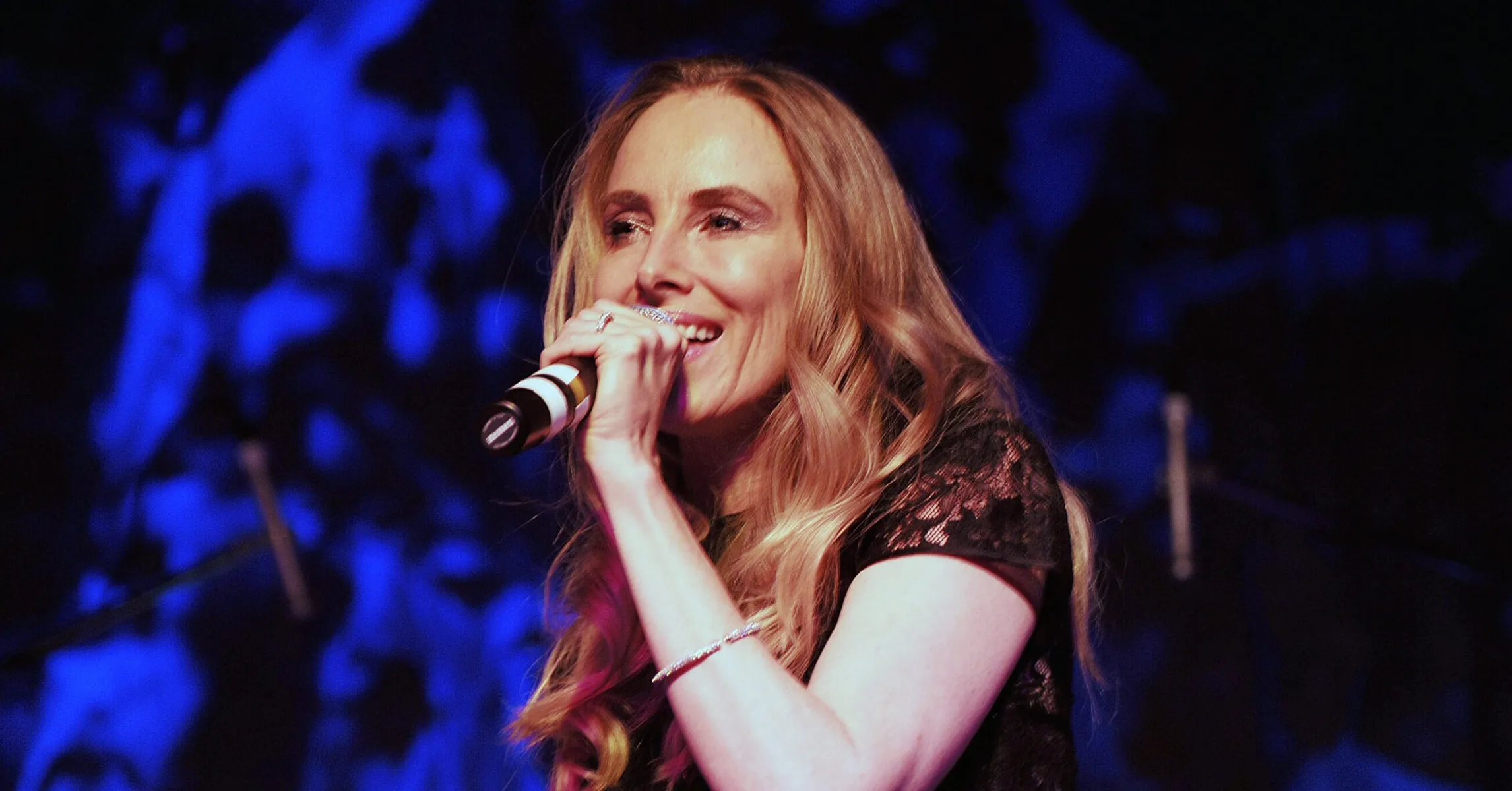 Chynna-Phillips-2-2264x1575.jpeg