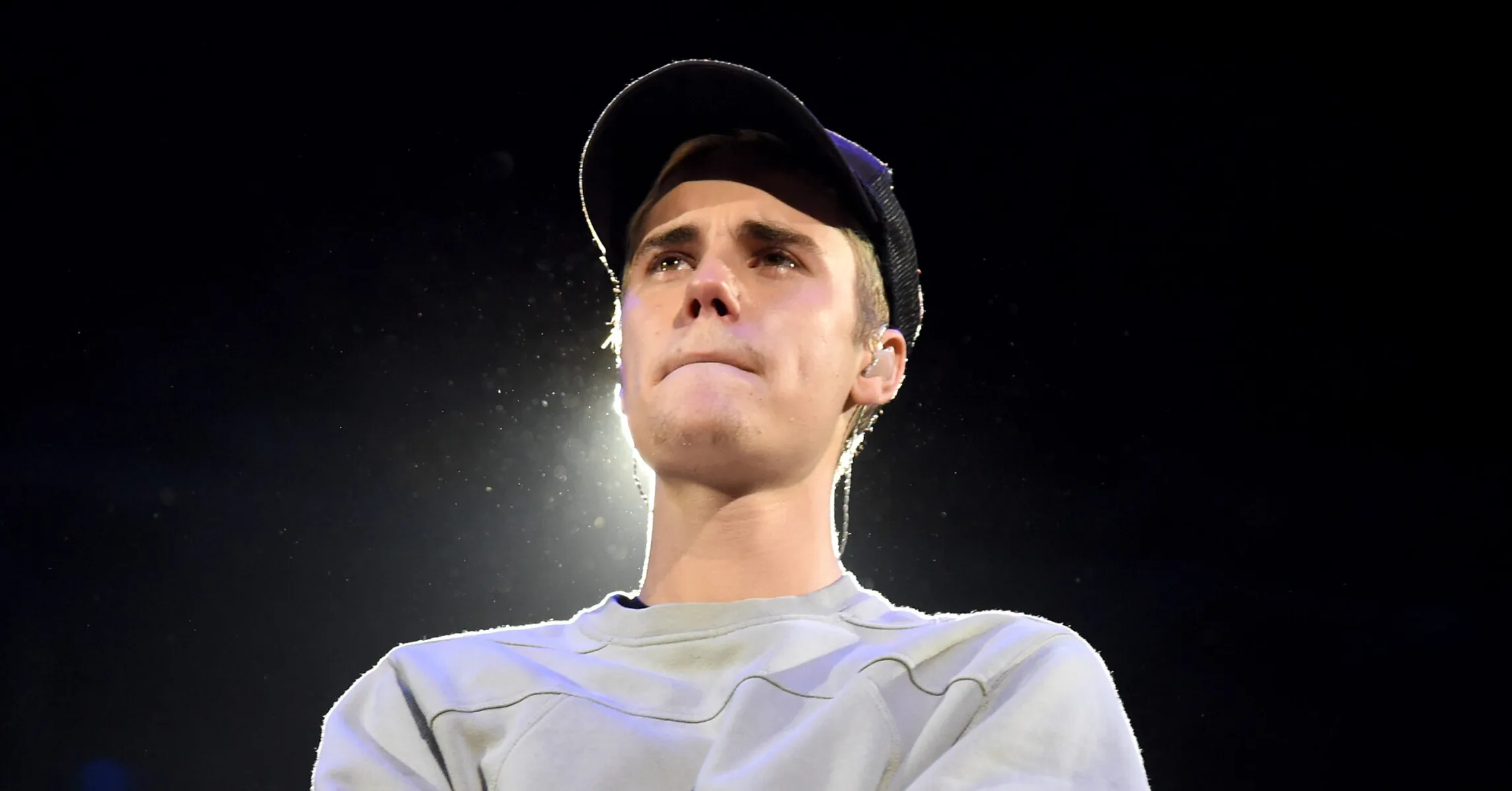 Justin-Bieber-4-2000x1575.jpg