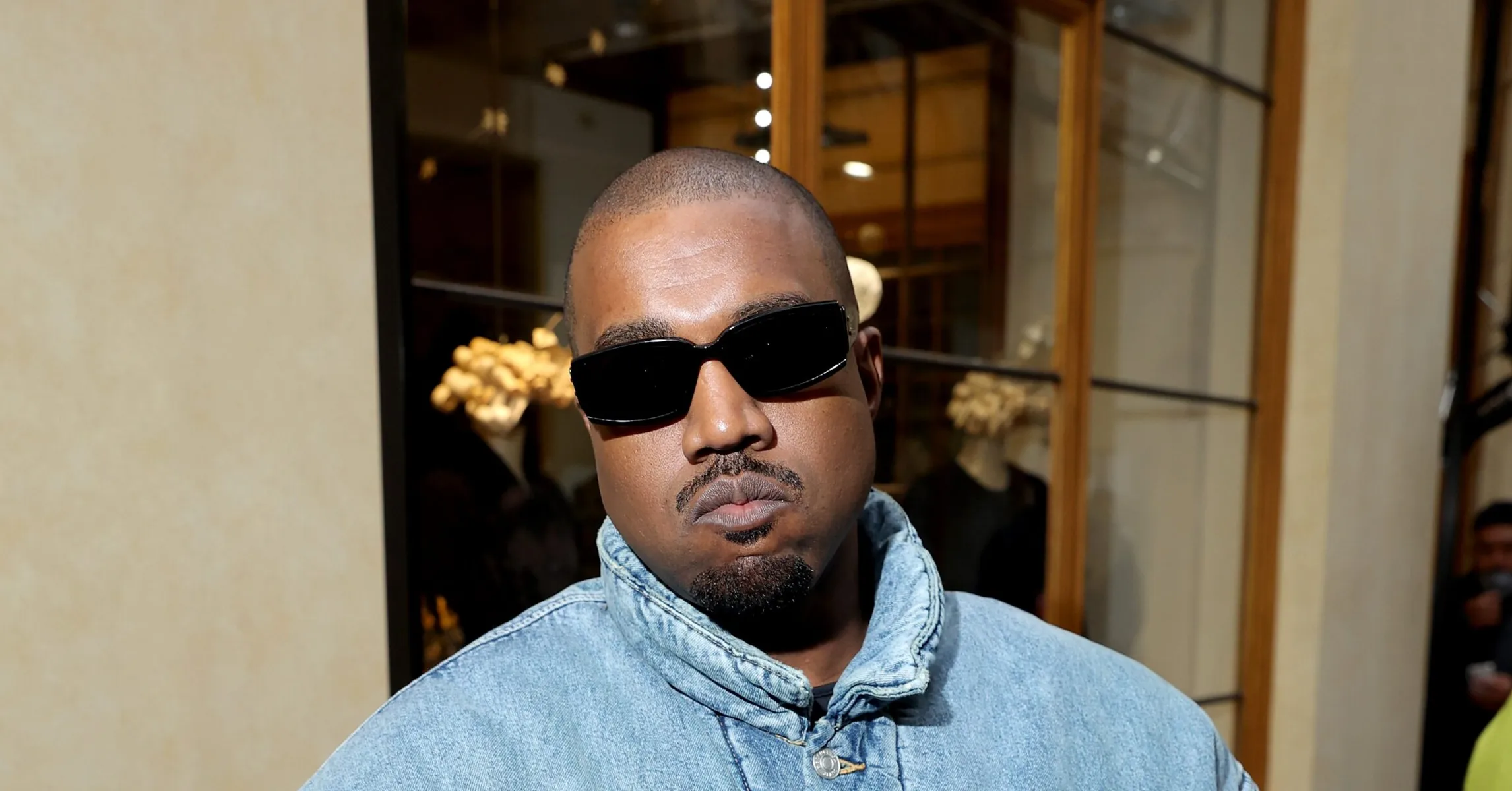 Kanye-West-2350x1575.jpg