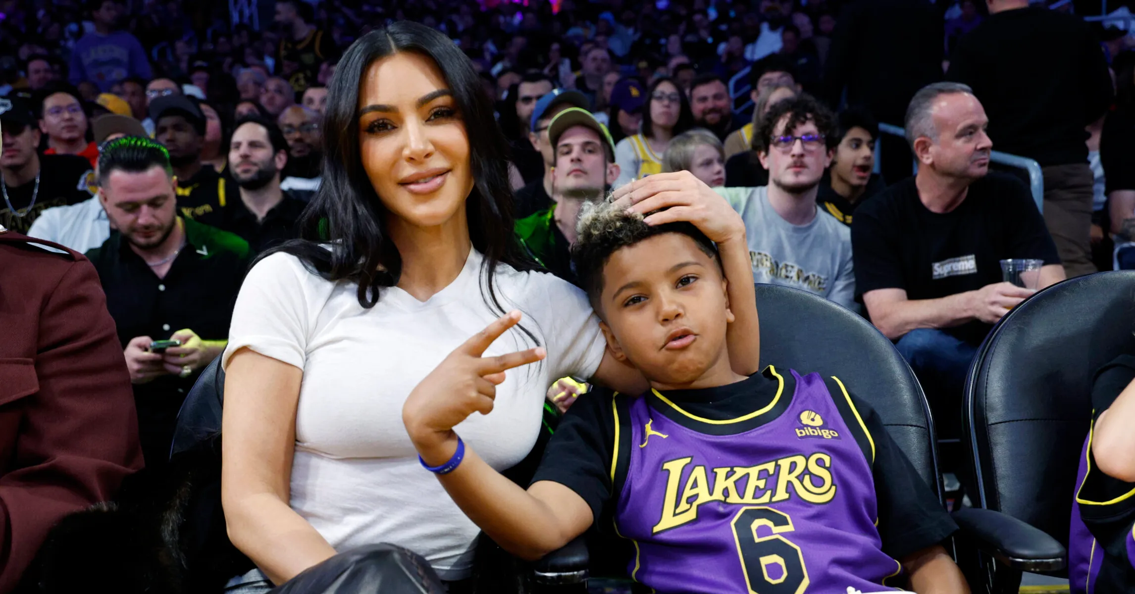 Kim-Kardashian-Quirky-Behaviors-2242x1575.jpg