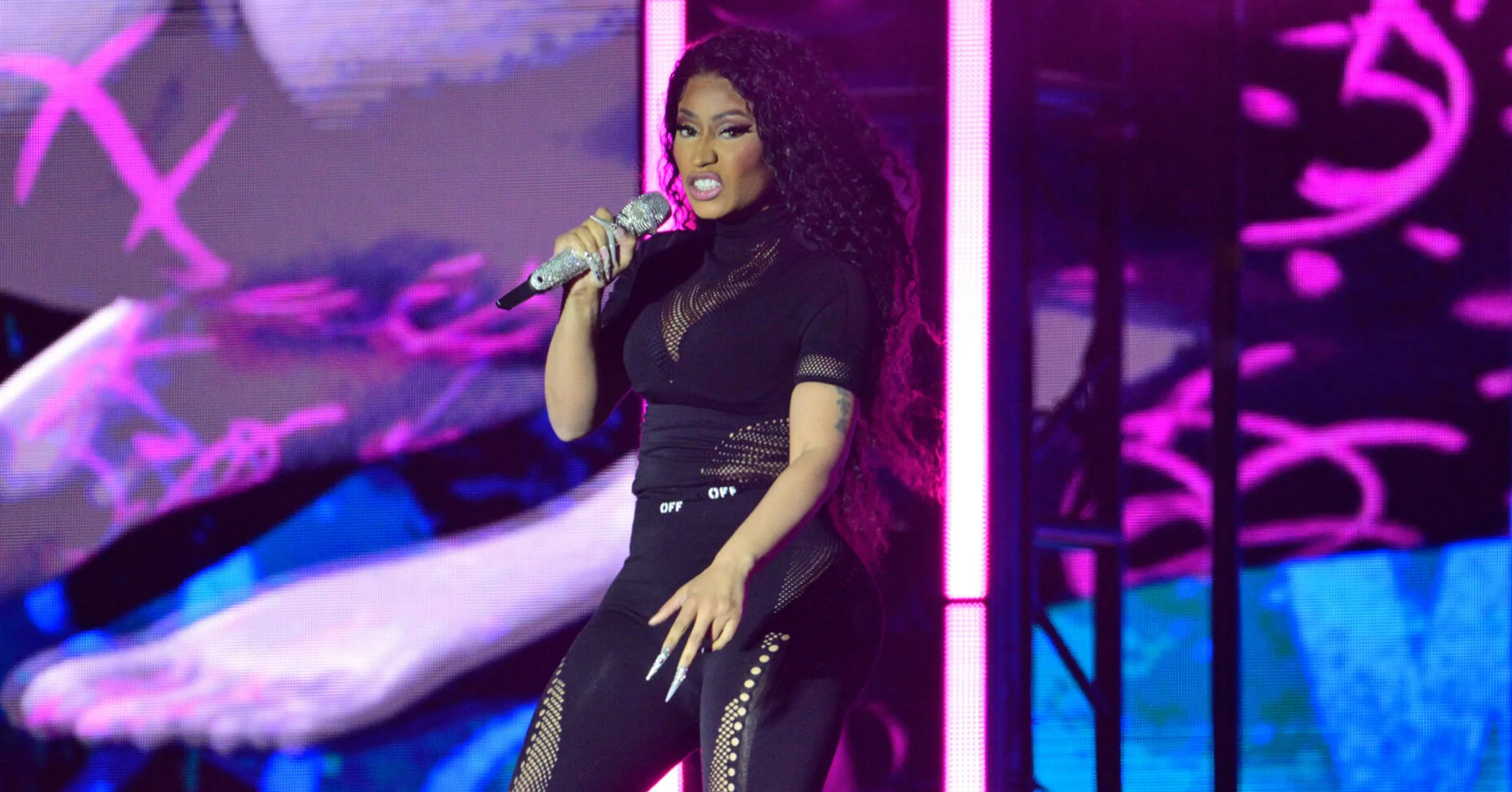 Nicki-Minaj-Sexyy-Red-Birthday-Tweet-1856x1575.jpg