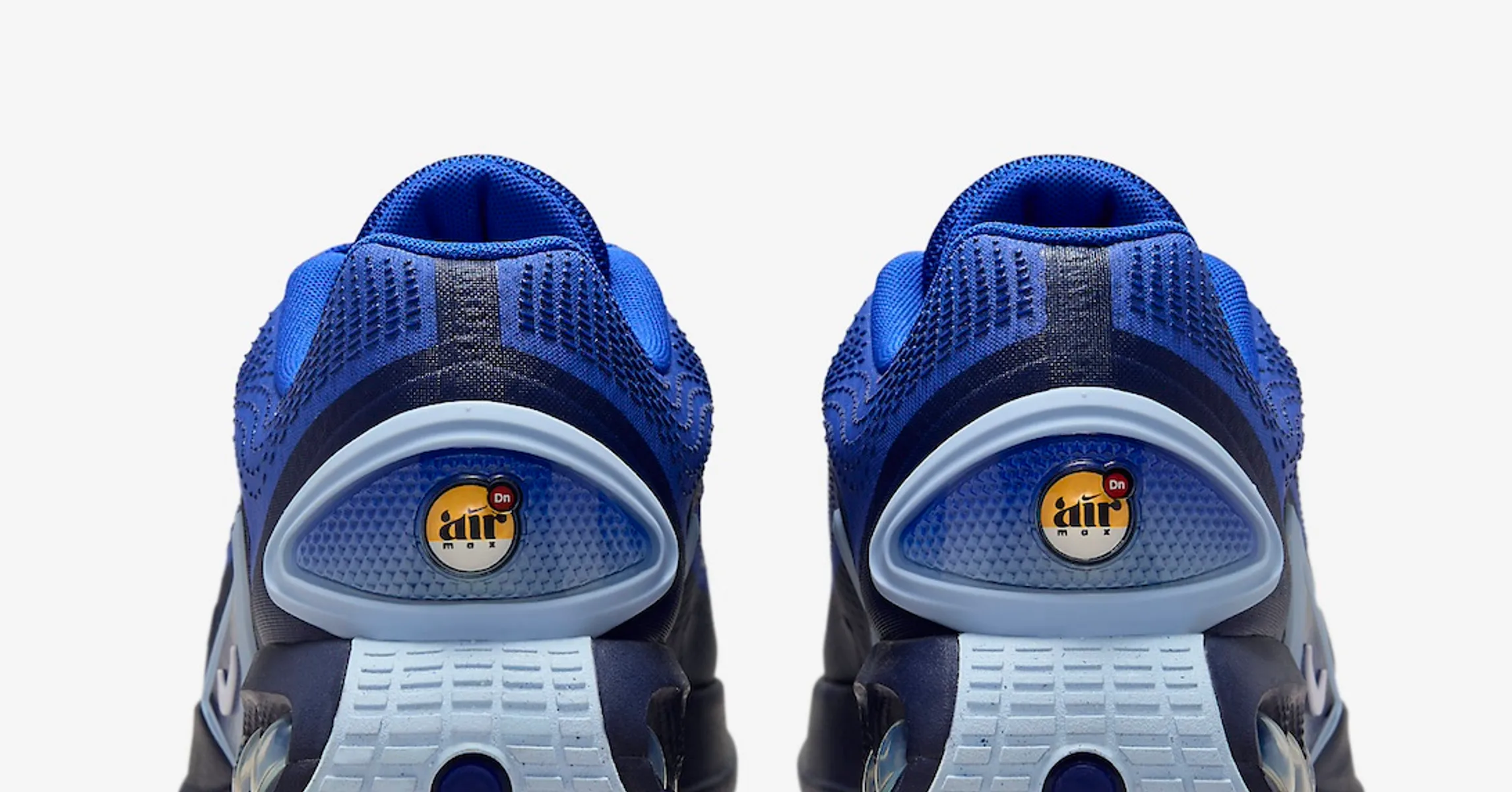 Nike-Air-Max-Dn-Hyper-Blue-Midnight-Navy-DV3337-400-5.jpg